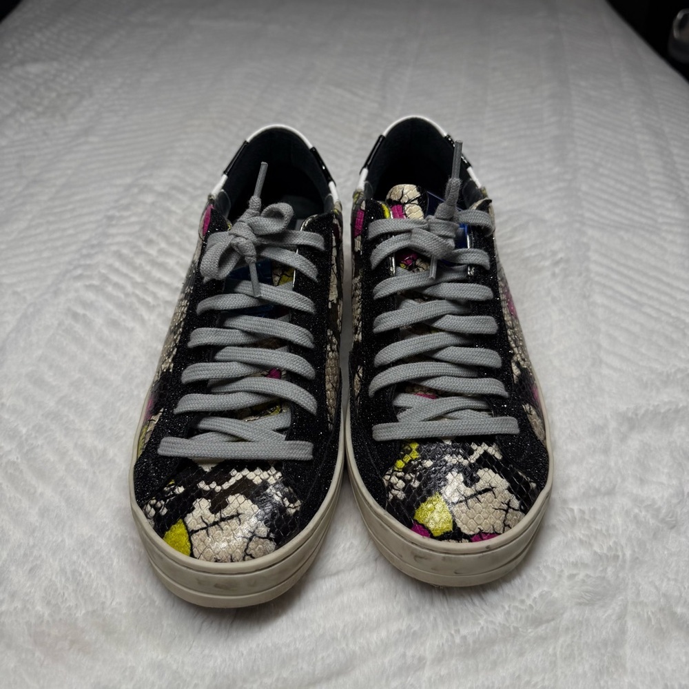 P448 Snakeskin Neon Accent Low Top Sneakers EU 37 US 6.5